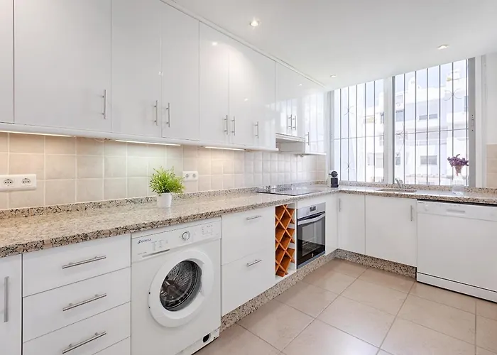 Front Sea View * Estepona